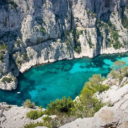 Logement Prive, Spacieux Et Moderne, Situe Entre Le Luberon, La Cote Marseillaise, La Provence Et Ses Richesses. Pertuis Exteriör bild